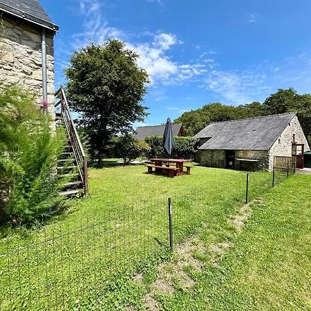 Les Maisons De Lessac